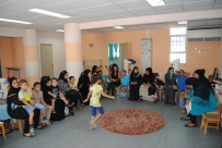  بالصور: مدرسة الأخوة الابتدائية في يافا تنظم يوماً مفتوحاً لأولياء أمور طلاب البستان